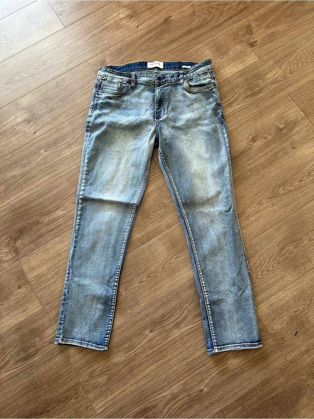 Kenneth Cole Men’s 38x32 Athletic Fit Light Wash Jeans